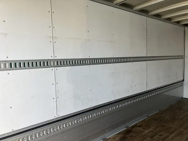 三菱 ファイター 2KG-FK65F(2WD)の写真13