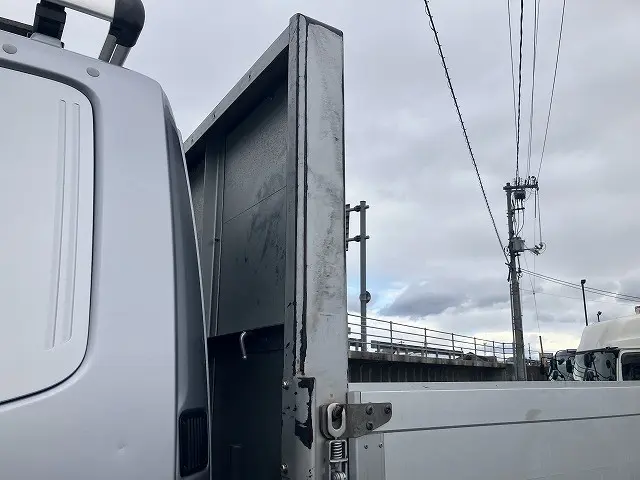 三菱 ファイター 2KG-FK65Fの写真28