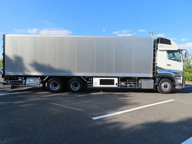 三菱 ファイター 2PG-FU84VZ(6x2)の写真9