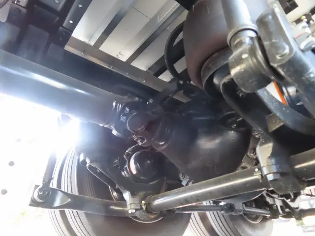 三菱 ファイター 2PG-FU84VZ(6x2)の写真18