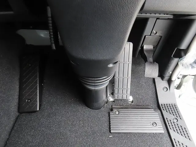 三菱 スーパーグレート 2PG-FU84VZ(6x2)の写真30