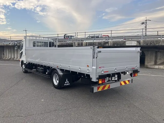 三菱 ファイター 2KG-FK65F(2WD)の写真3