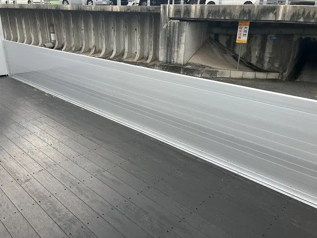 三菱 ファイター 2KG-FK65F(2WD)の写真16