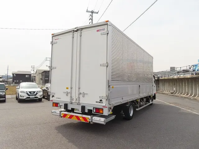 三菱 ファイター 2KG-FK65F(2WD)の写真4