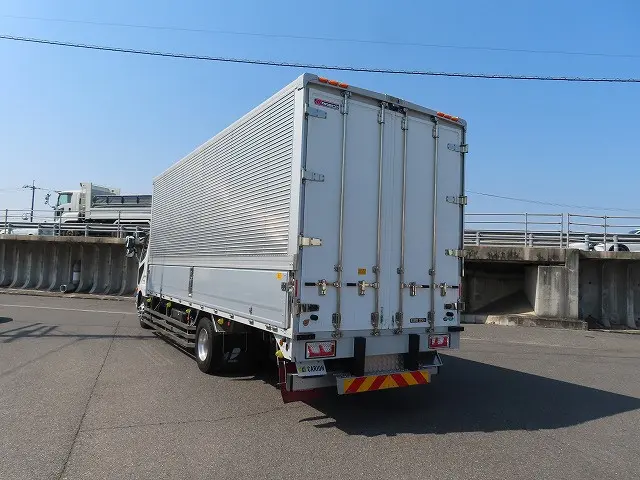 三菱 ファイター 2KG-FK65Fの写真3