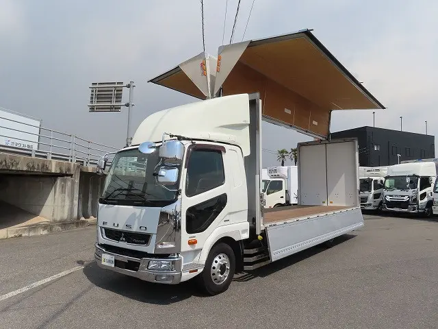 三菱 ファイター 2KG-FK65Fの写真9