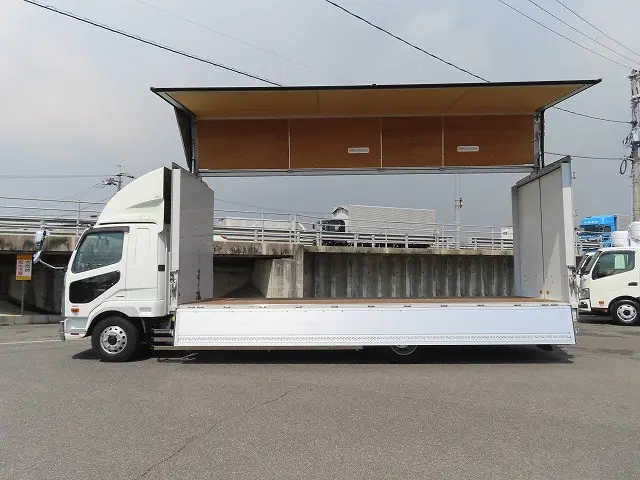 三菱 ファイター 2KG-FK65Fの写真10