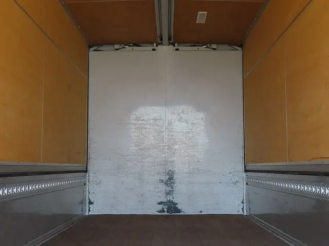 三菱 ファイター 2KG-FK65Fの写真13