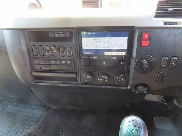 三菱 ファイター 2KG-FK65Fの写真28