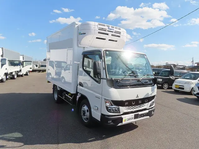 三菱 キャンター 2RG-FBAV0の写真2