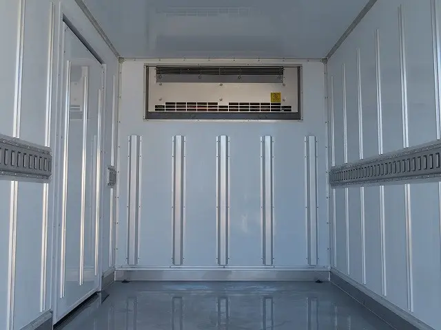 三菱 キャンター 2RG-FBAV0の写真11