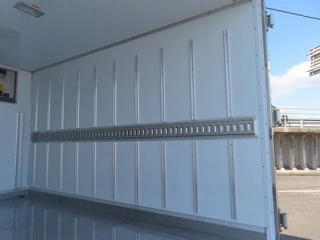 三菱 キャンター 2RG-FBAV0の写真15