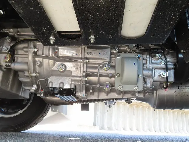 三菱 キャンター 2RG-FBAV0の写真17