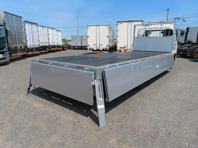三菱 ファイター 2KG-FK65F(2WD)の写真11