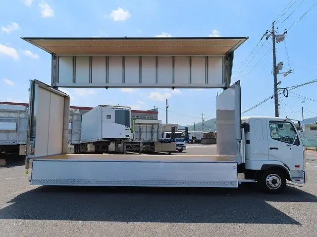 三菱 ファイター 2KG-FK65F(2WD)の写真10