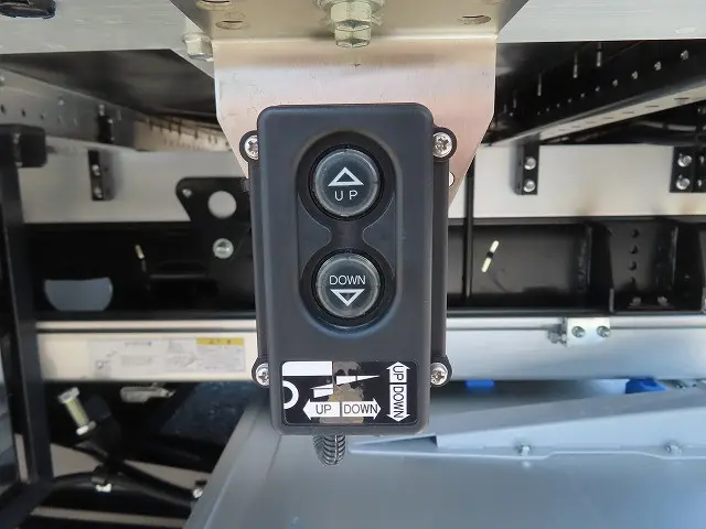 三菱 ファイター 2KG-FK65F(2WD)の写真28