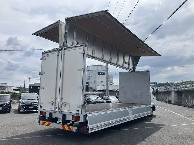 三菱 ファイター 2KG-FK61F(2WD)の写真10