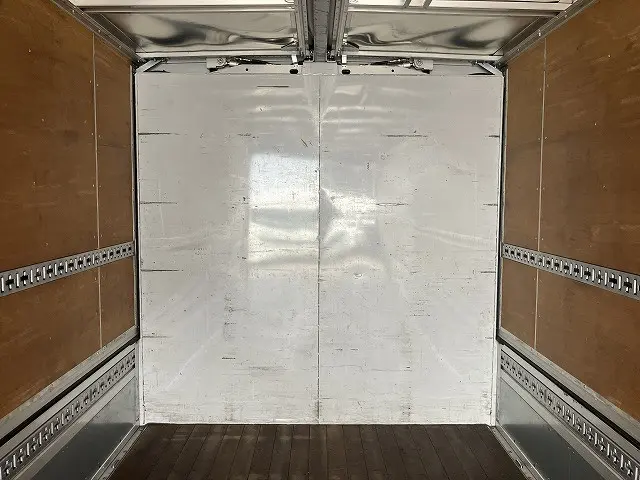 三菱 ファイター 2KG-FK61F(2WD)の写真12