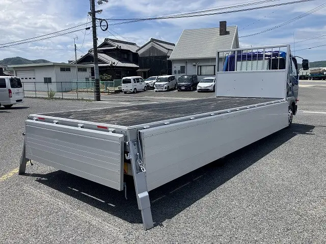 三菱 ファイター 2KG-FK65F(2WD)の写真11