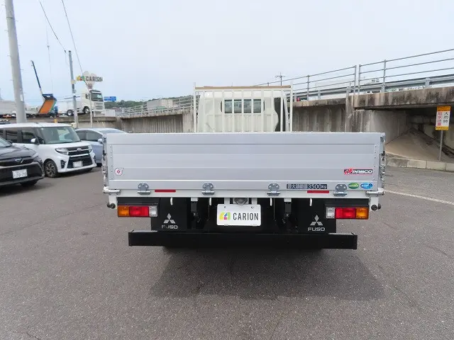三菱 キャンター 2PG-FEB80(2WD)の写真6