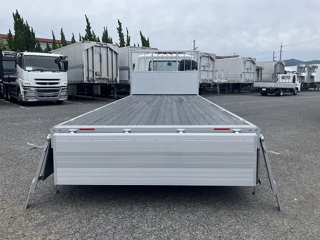 三菱 ファイター 2KG-FK65F(2WD)の写真10