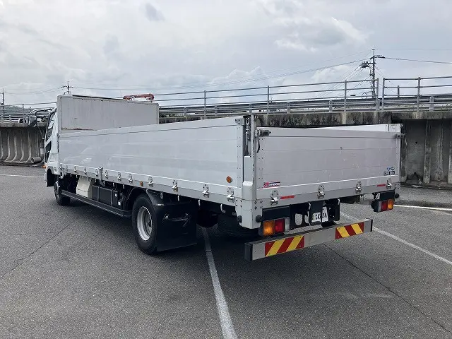 三菱 ファイター 2KG-FK61F(2WD)の写真3