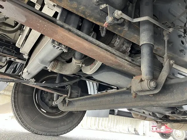三菱 ファイター 2KG-FK61F(2WD)の写真13