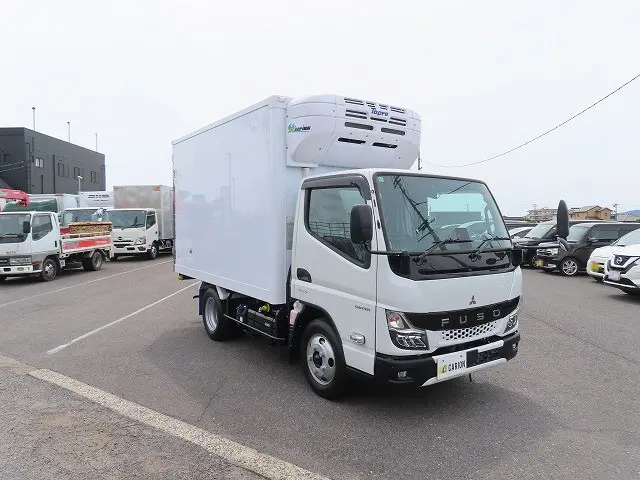 三菱 キャンター 2RG-FBAV0の写真2