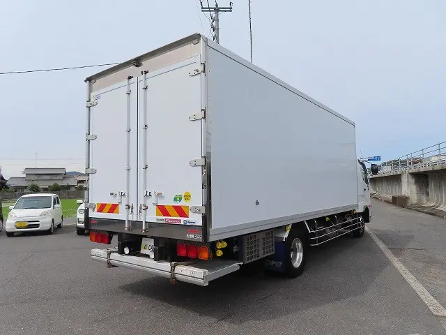 三菱 ファイター 2KG-FK65FY(2WD)の写真4