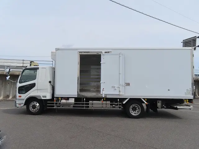 三菱 ファイター 2KG-FK65FY(2WD)の写真7
