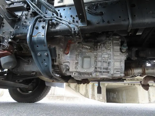 三菱 ファイター 2KG-FK65FY(2WD)の写真18