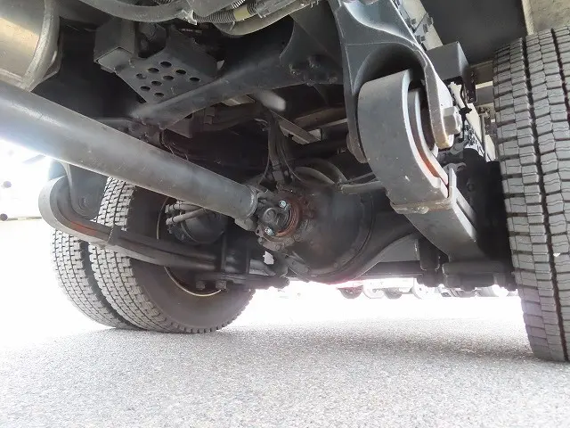 三菱 ファイター 2KG-FK65FY(2WD)の写真19