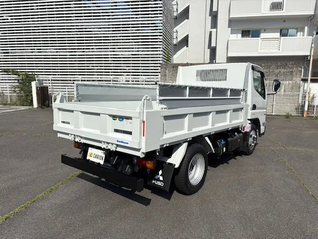 三菱 キャンター 2RG-FBA60(2WD)の写真4