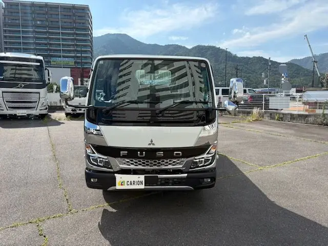 三菱 キャンター 2RG-FBA60(2WD)の写真5
