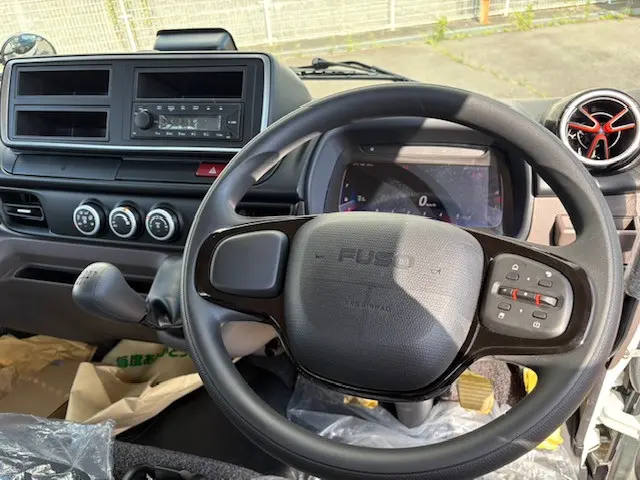三菱 キャンター 2RG-FBA60(2WD)の写真24