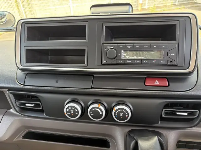 三菱 キャンター 2RG-FBA60(2WD)の写真27