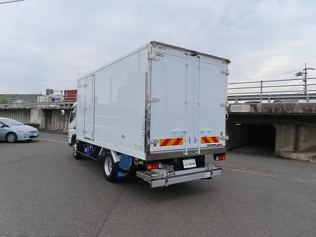 三菱 キャンター 2RG-FEB80(2WD)の写真3