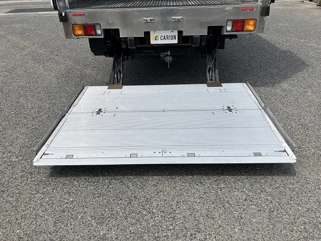 三菱 ファイター 2KG-FK65F(2WD)の写真9