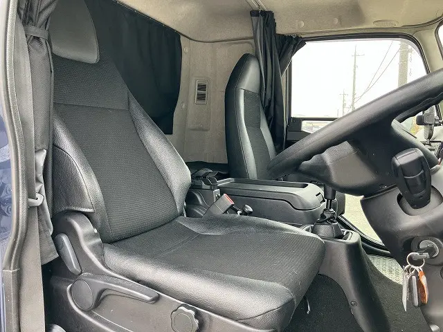 三菱 ファイター 2KG-FK65F(2WD)の写真25