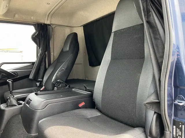 三菱 ファイター 2KG-FK65F(2WD)の写真26