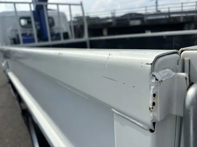 三菱 キャンター 2PG-FEB80(2WD)の写真30