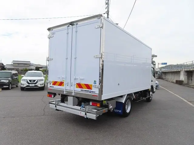 三菱 キャンター 2RG-FEB80(2WD)の写真4