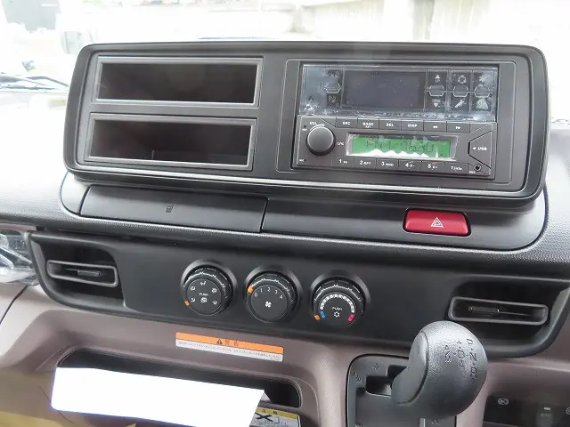 三菱 キャンター 2RG-FEB80(2WD)の写真26