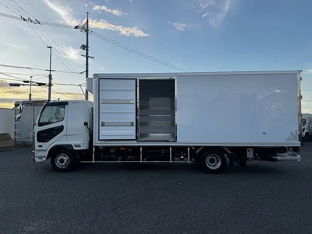 三菱 ファイター 2KG-FK65F(2WD)の写真7