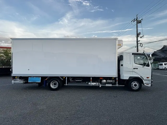 三菱 ファイター 2KG-FK65F(2WD)の写真8