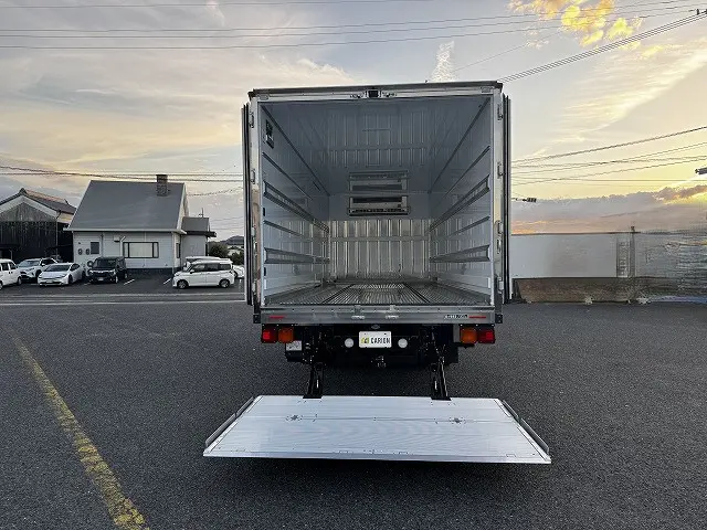 三菱 ファイター 2KG-FK65F(2WD)の写真9
