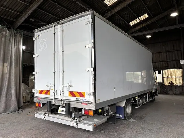 三菱 ファイター 2KG-FK65F(2WD)の写真4