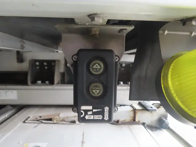 三菱 ファイター 2KG-FK65F(2WD)の写真27