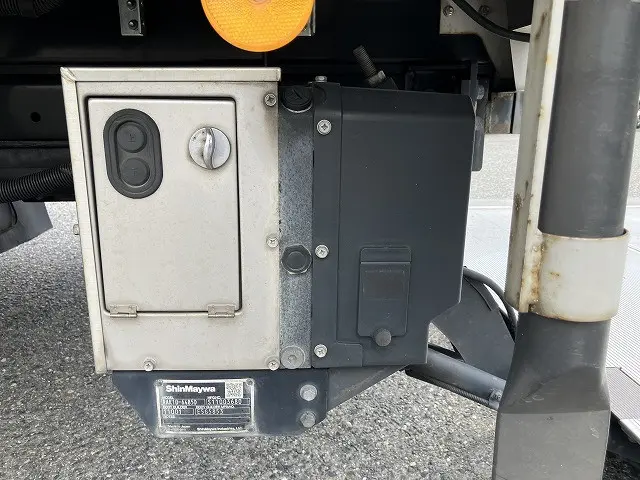 ＵＤ コンドル 2PG-BRR90T2(2WD)の写真19