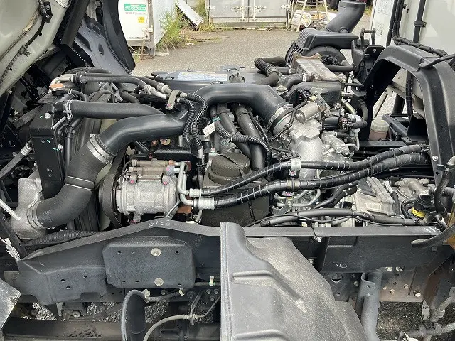 ＵＤ コンドル 2PG-BRR90T2(2WD)の写真20